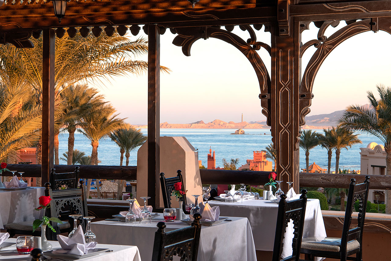 Charmillion Sea Life Resort