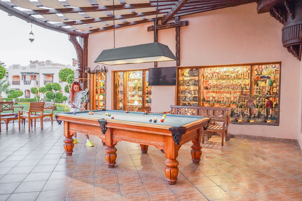 Charmillion Sea Life Resort