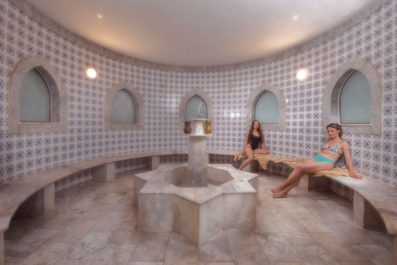 Charmillion Sea Life Resort